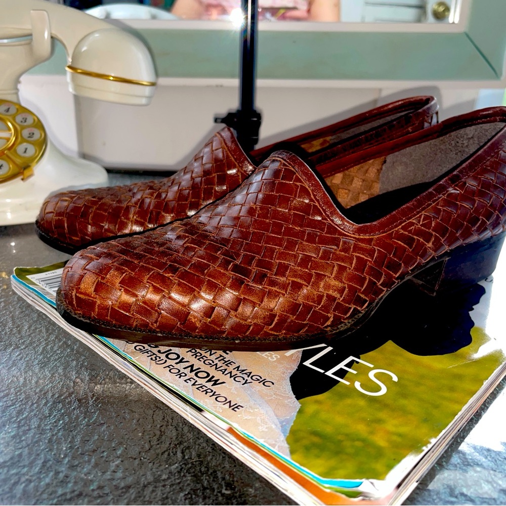 Nicole Chestnut Leather Loafers